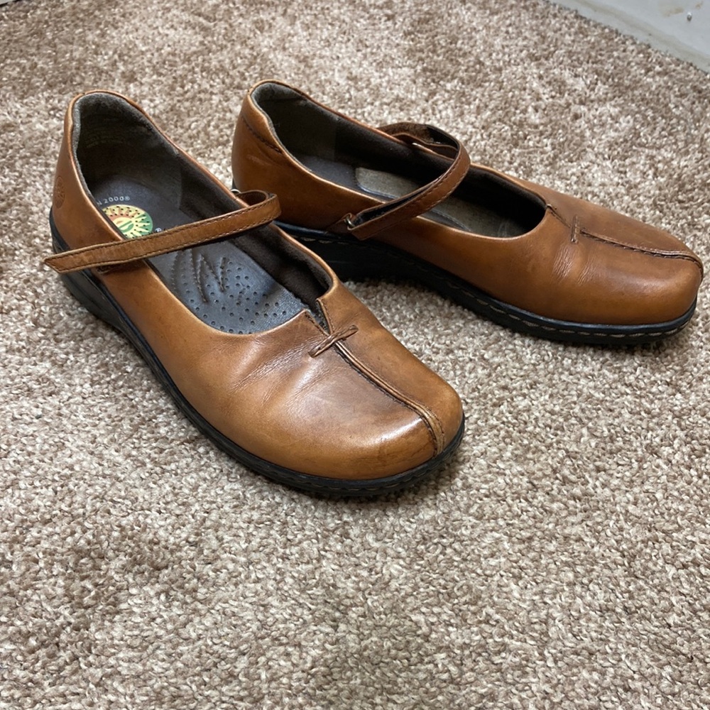 EARTH SPIRIT SZ 7 Elliot Brow Leather Mary Jane Strap Flat Shoes